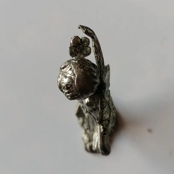 Vintage Peltro Cesellato a Mano Pewter Fairy Miniature Sculpture - Picture 11 of 13